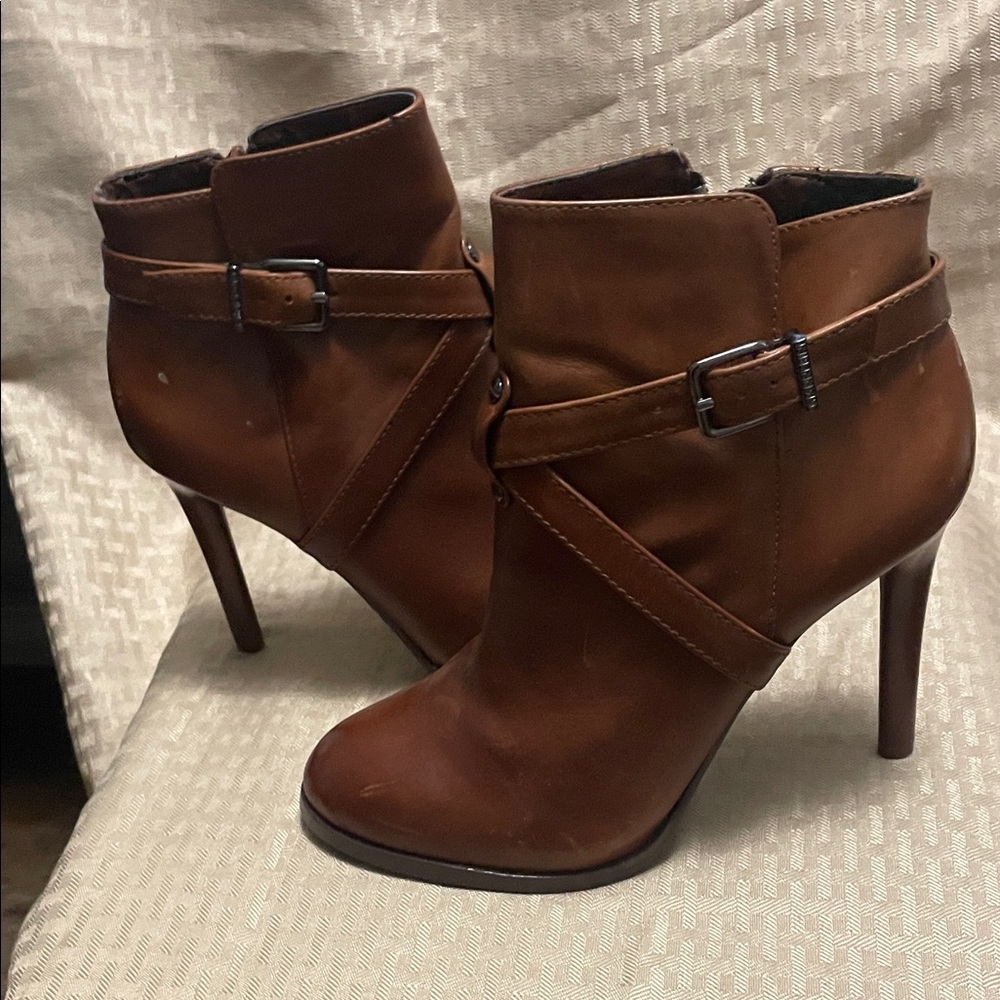 Gianni Bini Chestnut Brown Leather Buckle Ankle Booties
